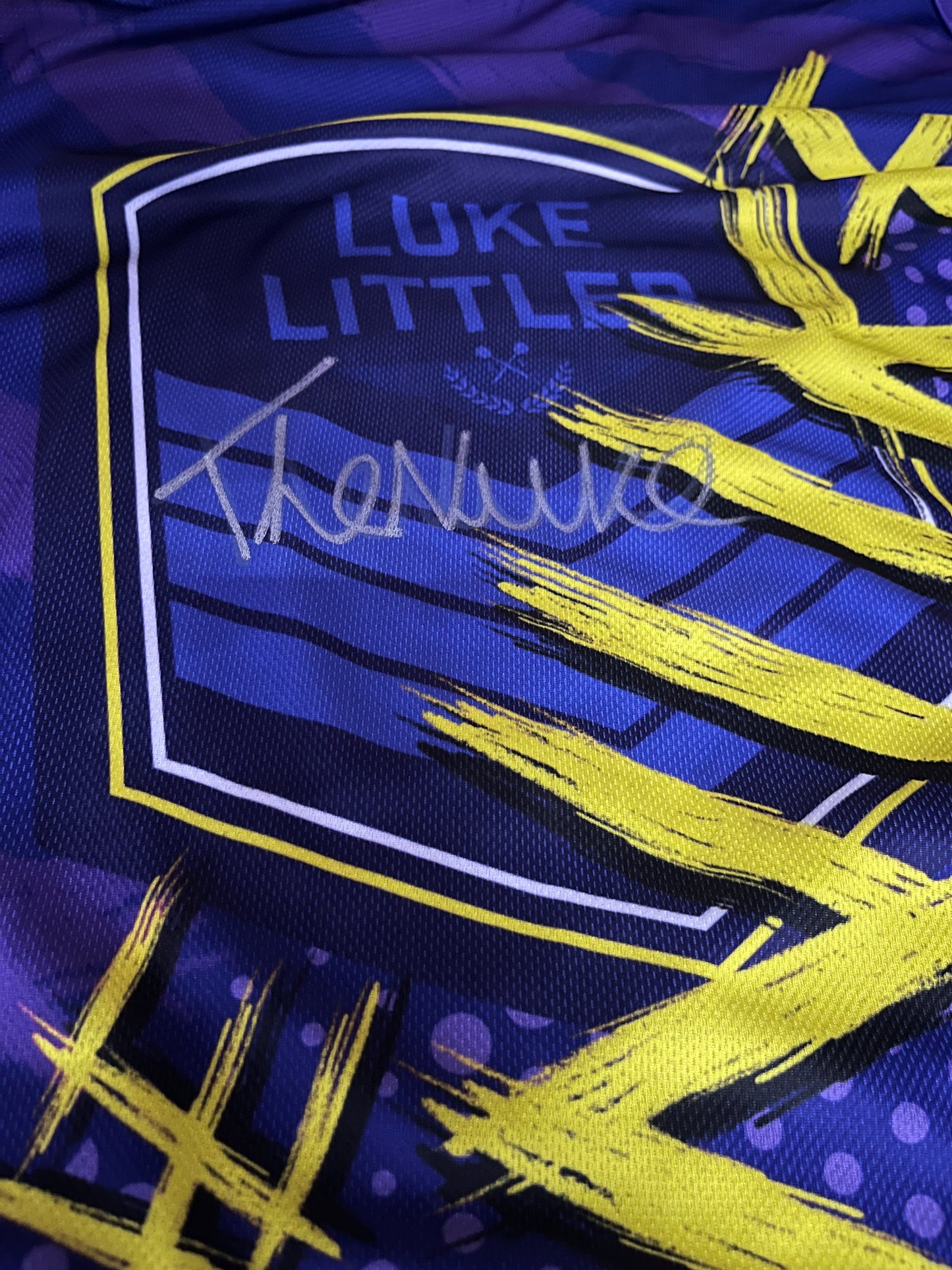 Luke Littler Shirt | The Nuke | handsigniert | Größe L